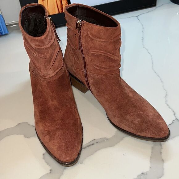 Cole Haan Women’s Maple Water Resistant  Suede Boot size 8 worn one time! - Picture 7 of 15
